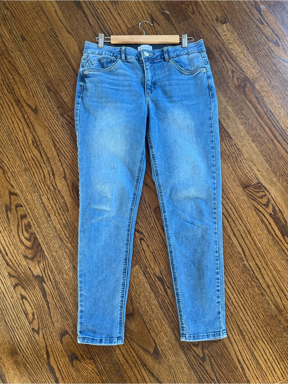 Gibson Latimer Faded Blue Ankle Jeans